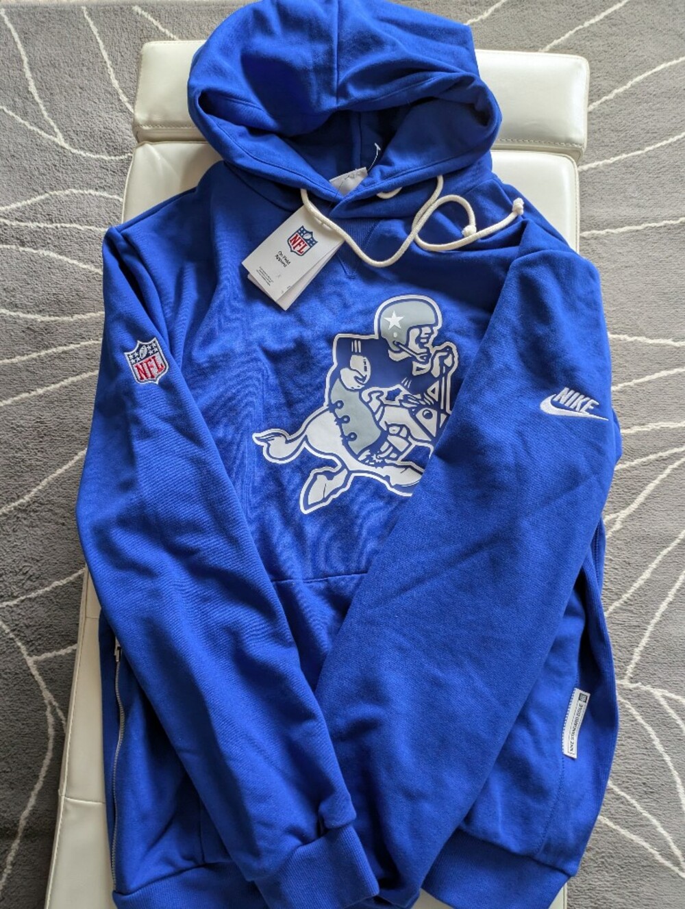 NWT Dallas Cowboys Nike Dri Fit Hoodie